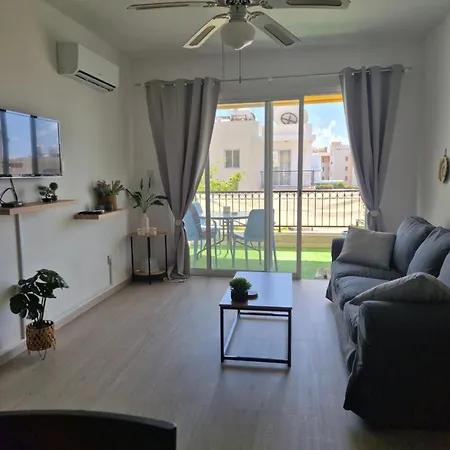 Sea View Apartament *